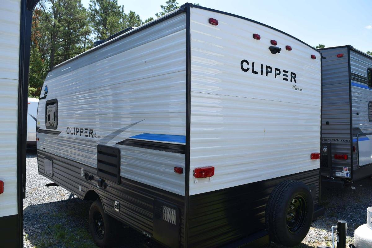 Side view of the New 2022 Coachmen Clipper Ultra-Lite 162RBU Travel Trailer RV.