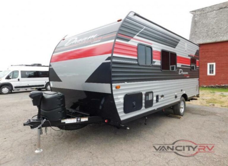 New 2022 Chinook Dream Hauler DH175 Travel Trailer Toy Hauler RV (Floor Plan)