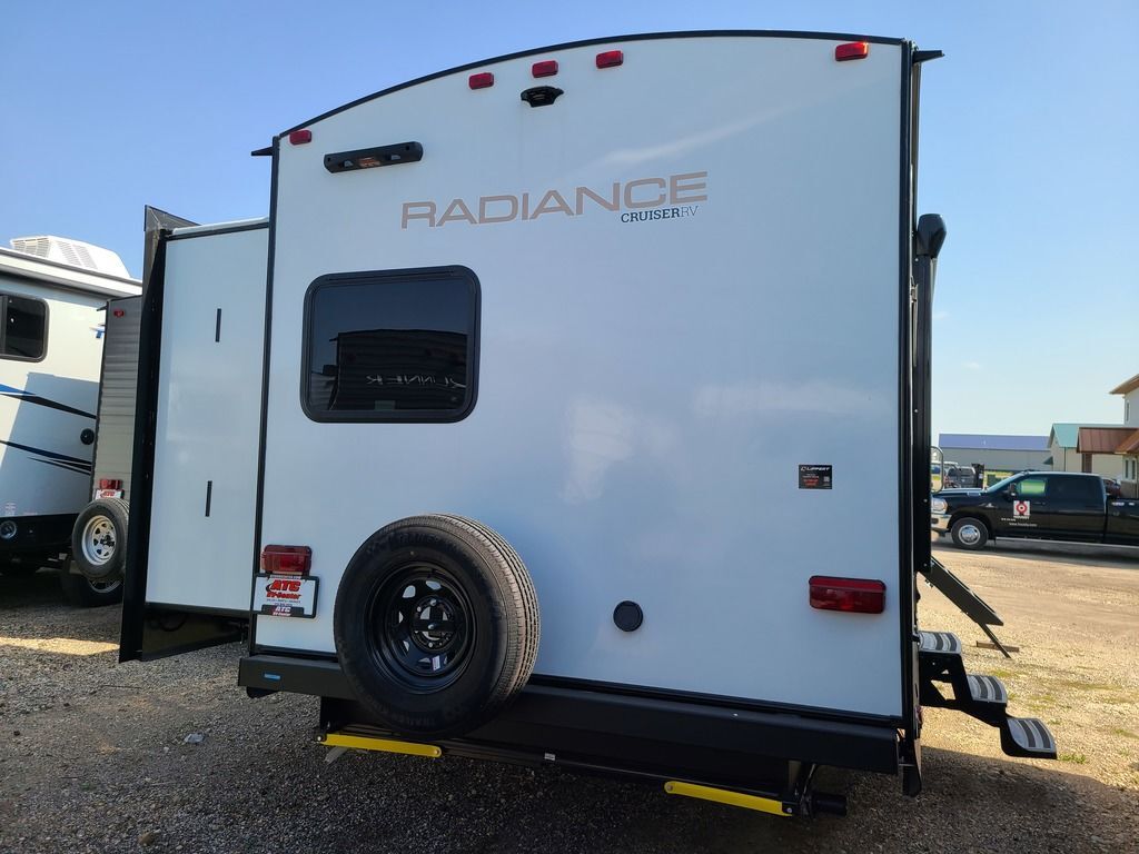 Rear view of the New 2022 Cruiser Rv Radiance R-30DS Travel Trailer RV.