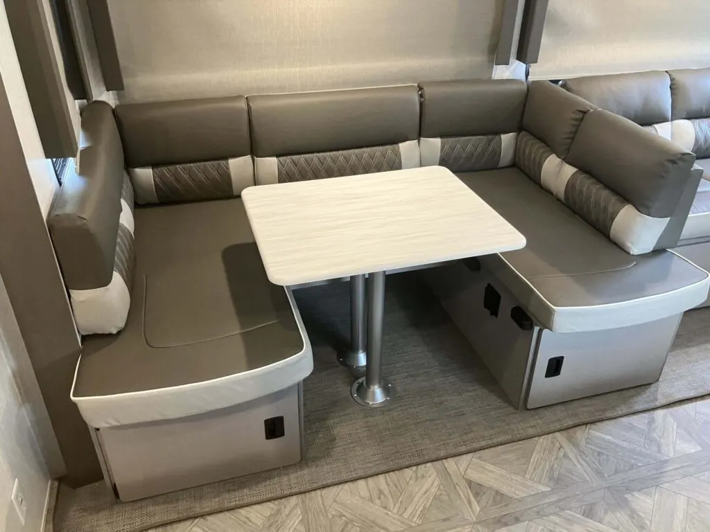 Dinette with leather seats.