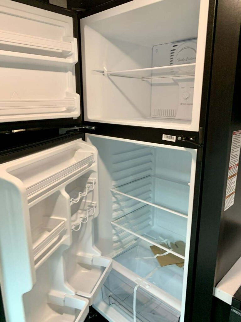 Fridge