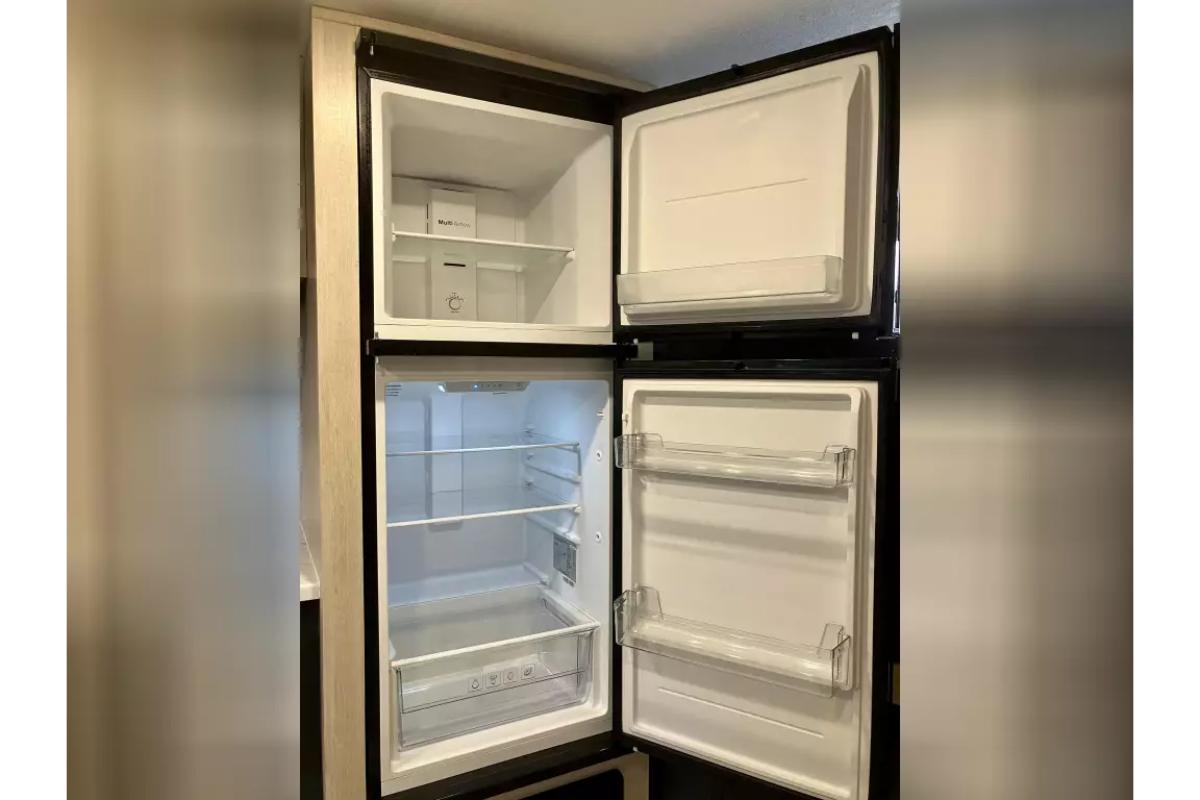 Fridge