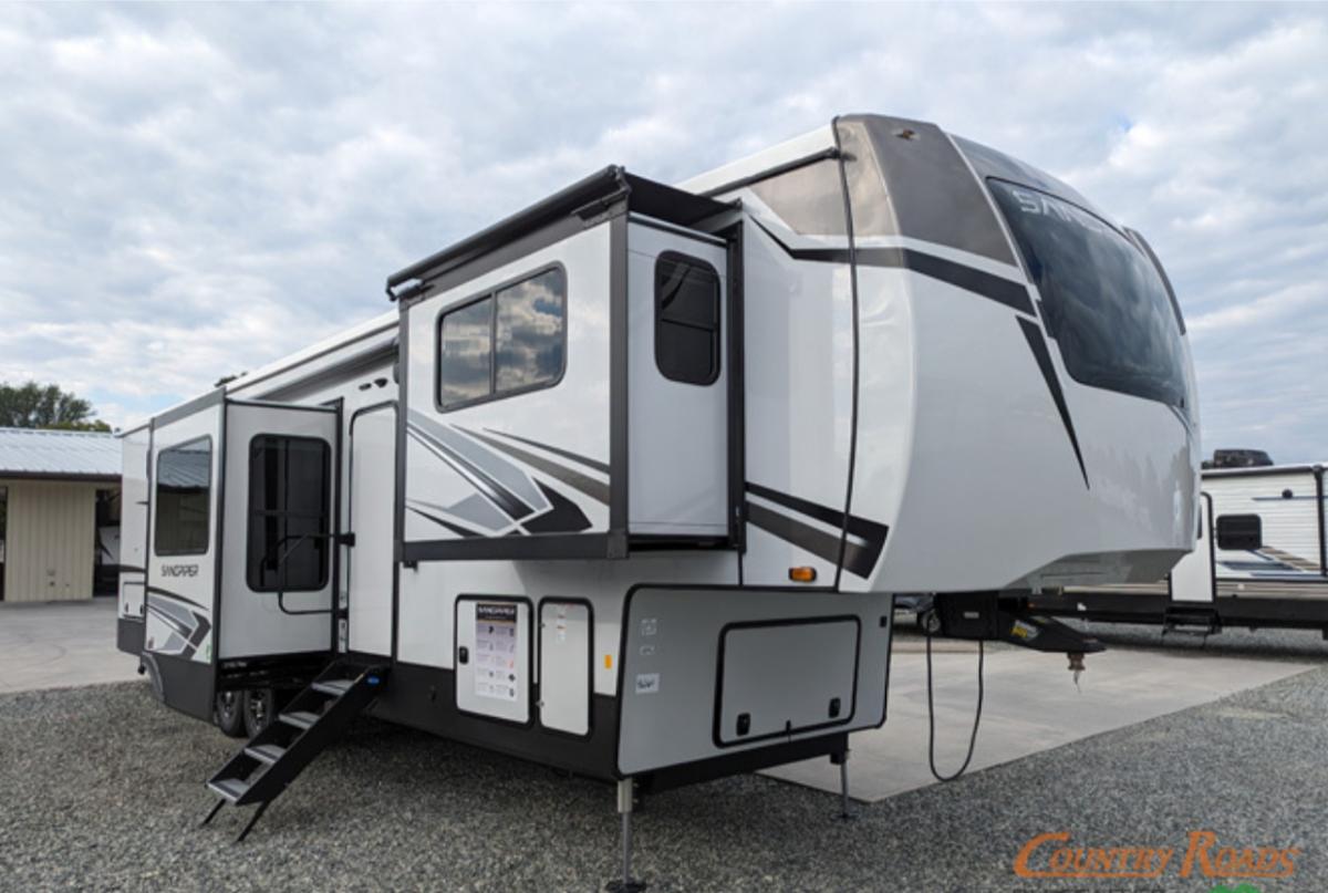 New 2024 Forest River SANDPIPER 391FLRB Fifth Wheel RV 