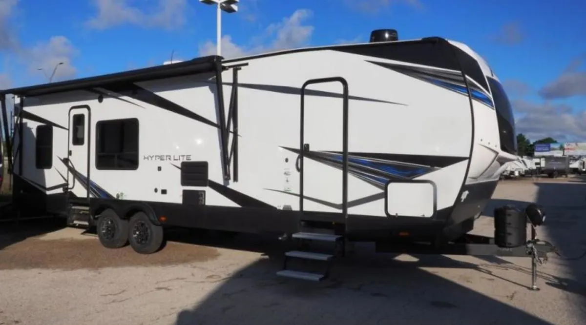 New 2022 Forest River RV XLR Hyper Lite 3016 Travel Trailer Toy Hauler RV