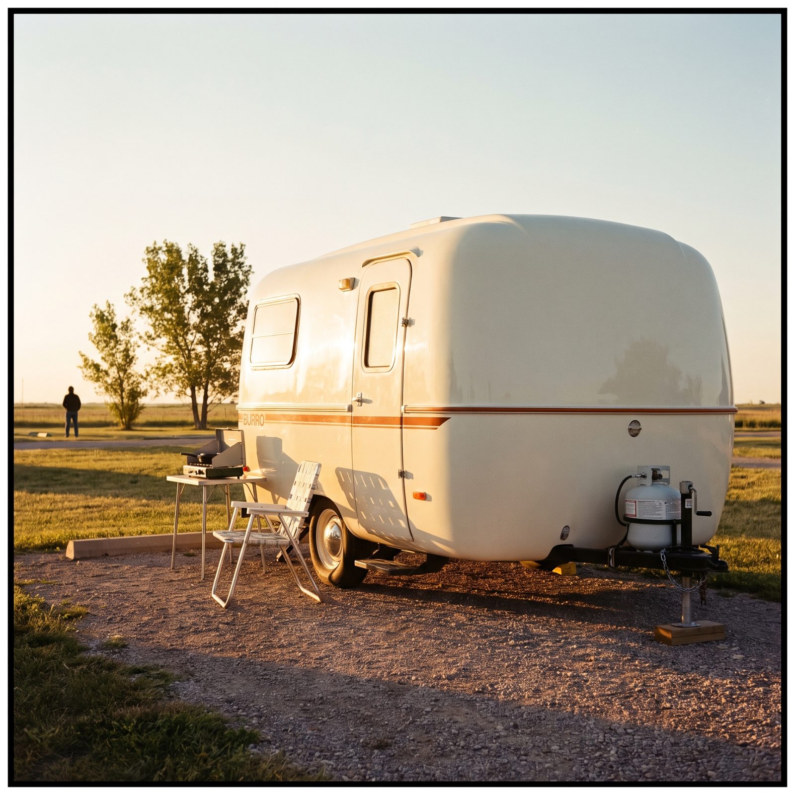 Burro: The Molded-Fiberglass Trailer Brand That Ceased Production in the Early 2000s