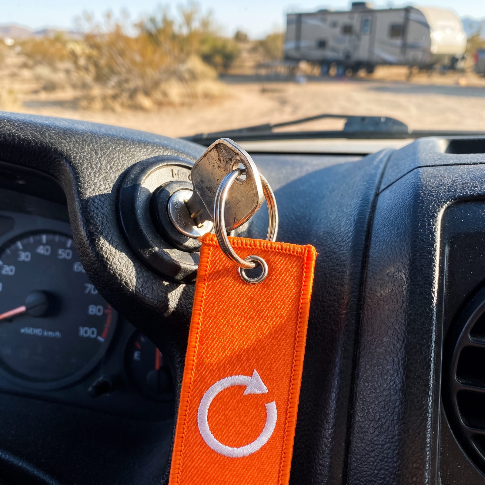 Clip an Antenna-Up Tag Directly to the Ignition Key