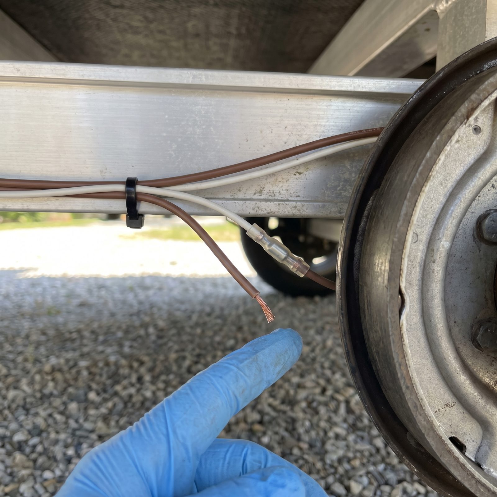 Cut, Dangling or Poorly Spliced Trailer-Brake Wires