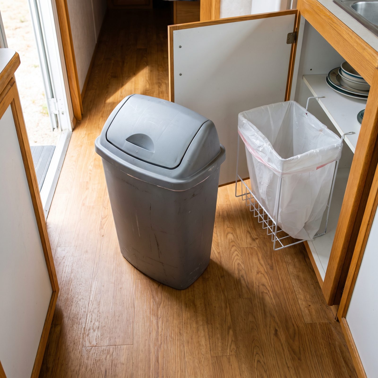 The Freestanding Trash Can That Slid Around During Travel