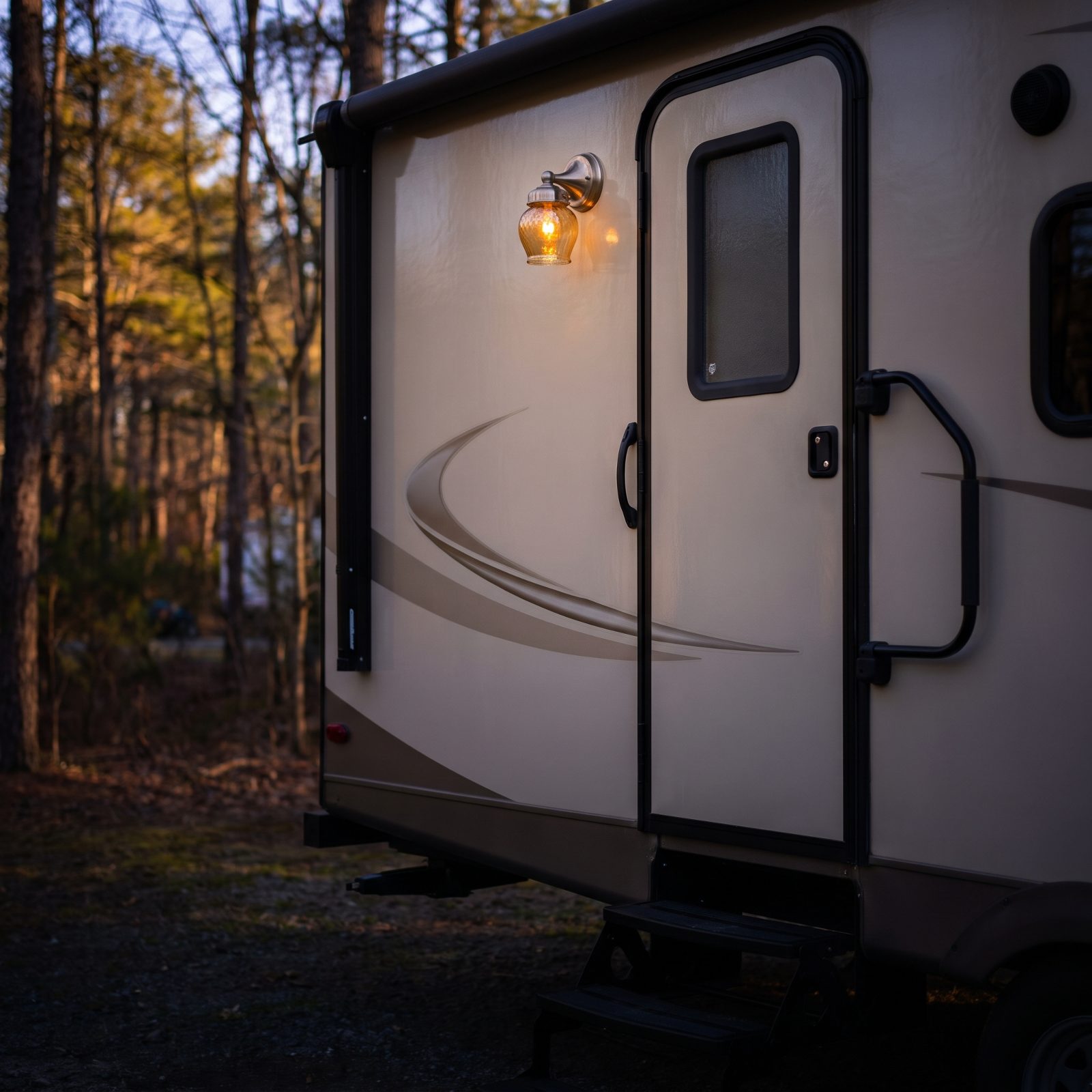 The Tiny Decorative Porch Light That Lights Absolutely Nothing